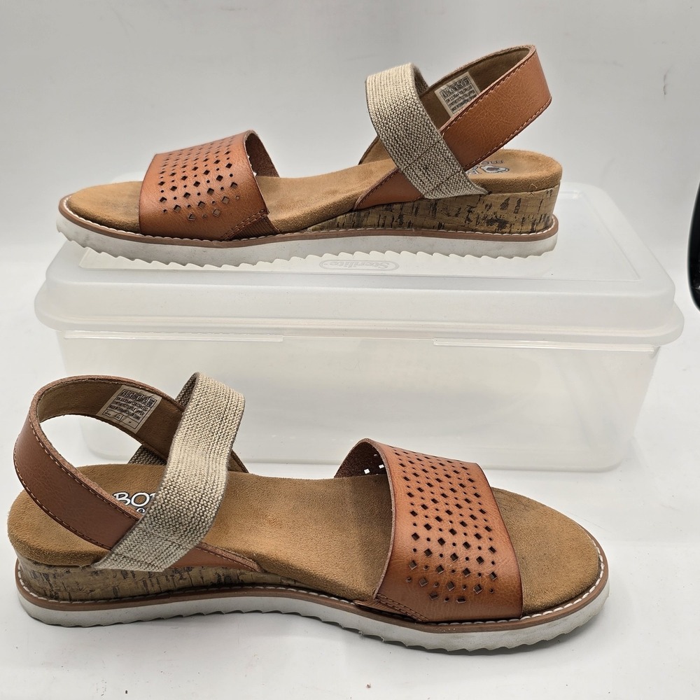 BOBS From Skechers Slingback Sandals Womens Size 8.5 Wedge Memory Foam Shoes - Picture 2 of 9